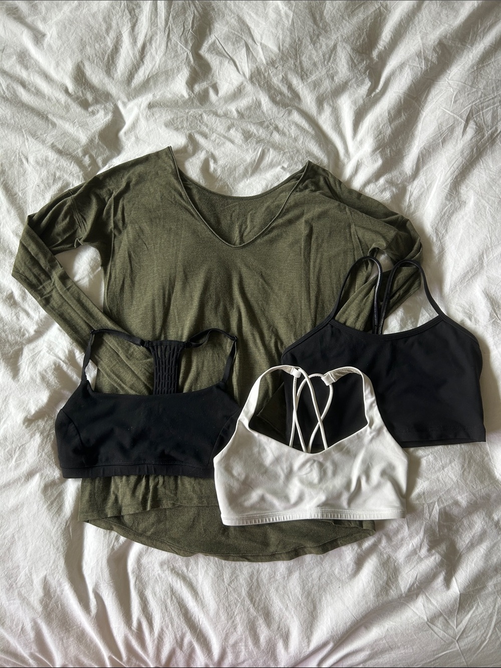 lululemon Sports Bra Bundle & Flip Your Dog  Long Sleeve Shirt Set of 4